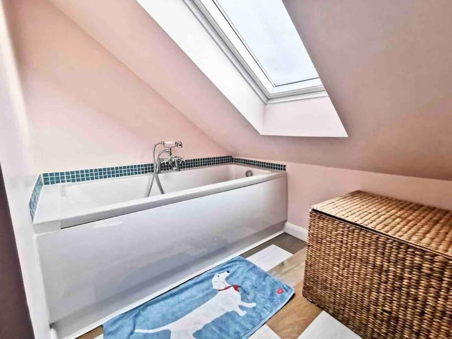 3 Bedroom Well Connected Family Home Free Parking Εδιμβούργο Εξωτερικό φωτογραφία